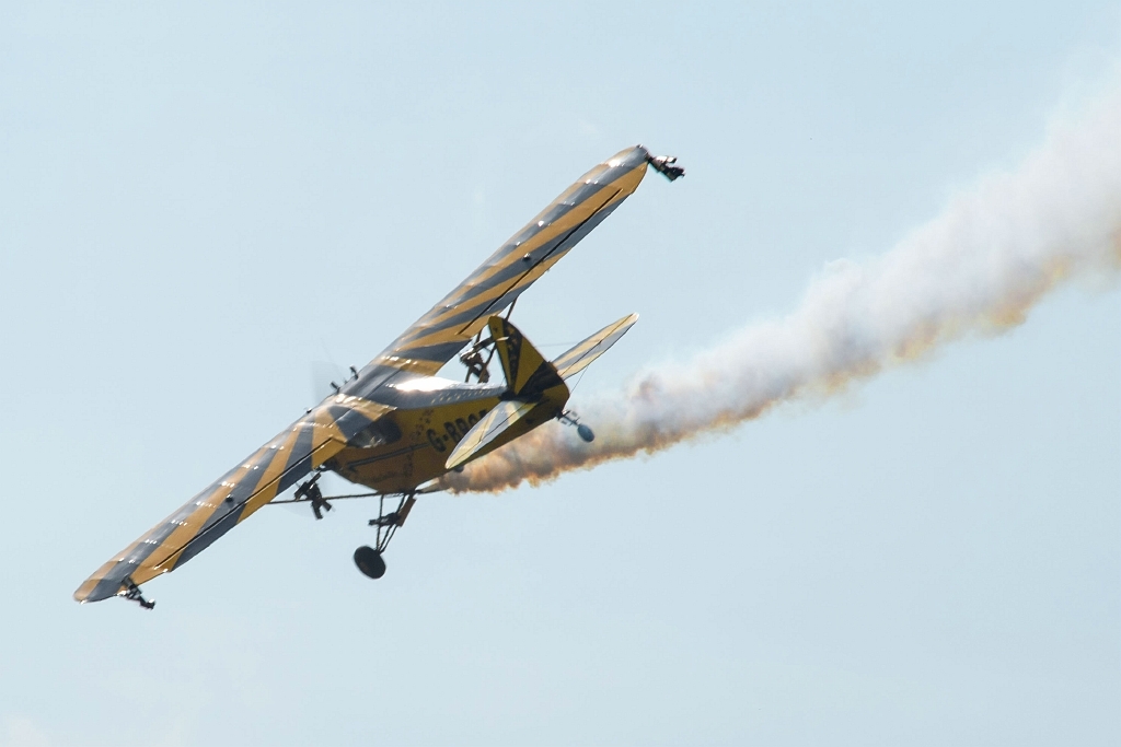 20150920_0144.JPG - Brendan O'Brien's Flying Circus uit Verenigd Koninkrijk met Piper J3C-65.