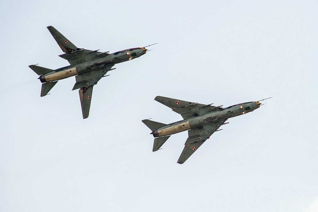 20150920_0546.JPG - Duo Sukhoi Su-22M-4 'Fitter-K'