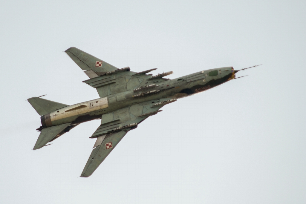 20150920_0558.JPG - Duo Sukhoi Su-22M-4 'Fitter-K'