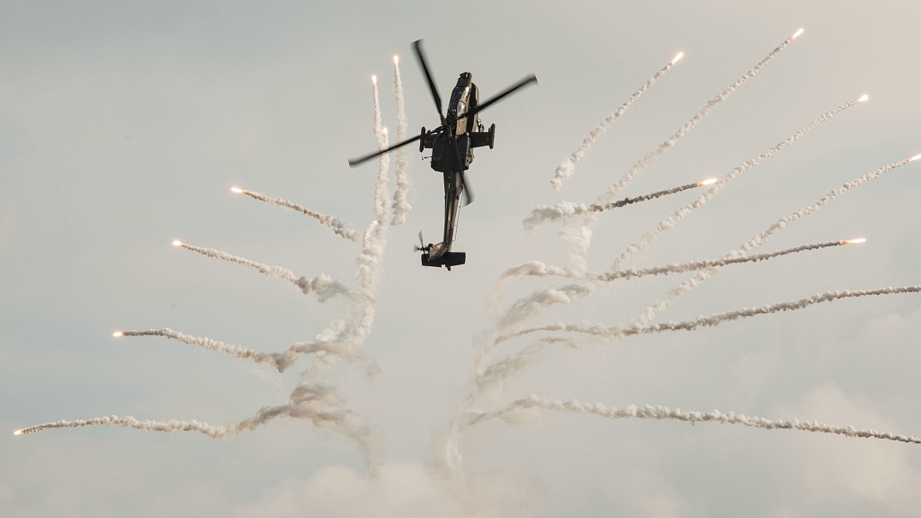 20150920_1139.JPG - Apache AH-64D Solo Display uit Nederland.