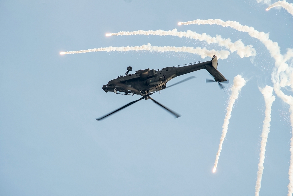 20150920_1162.JPG - Apache AH-64D Solo Display uit Nederland.