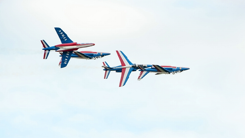 20150918_0204.JPG - Patrouille de France met Alphajet