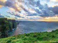 20170921 0350-HDR  De Cliffs of Moher in Ierland zijn wereldbekend en zeker bij zonsondergang betoverend. : Ierland, Ierland 2017, Plaatsen