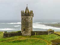 20170923 0099  Ook weer een van de talrijke verdedigingstorens uit de Ierse geschiedenis. : Ierland 2017