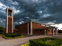 20150605 0012  Zwaar weer boven kerk Boseind : Boseind